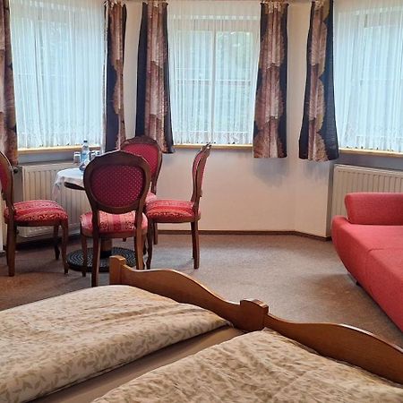 Waldgasthof - Hotel Schiederhof Wiesenfelden エクステリア 写真