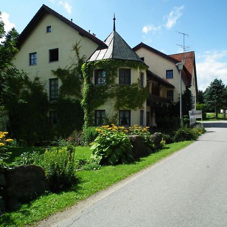 Waldgasthof - Hotel Schiederhof Wiesenfelden エクステリア 写真