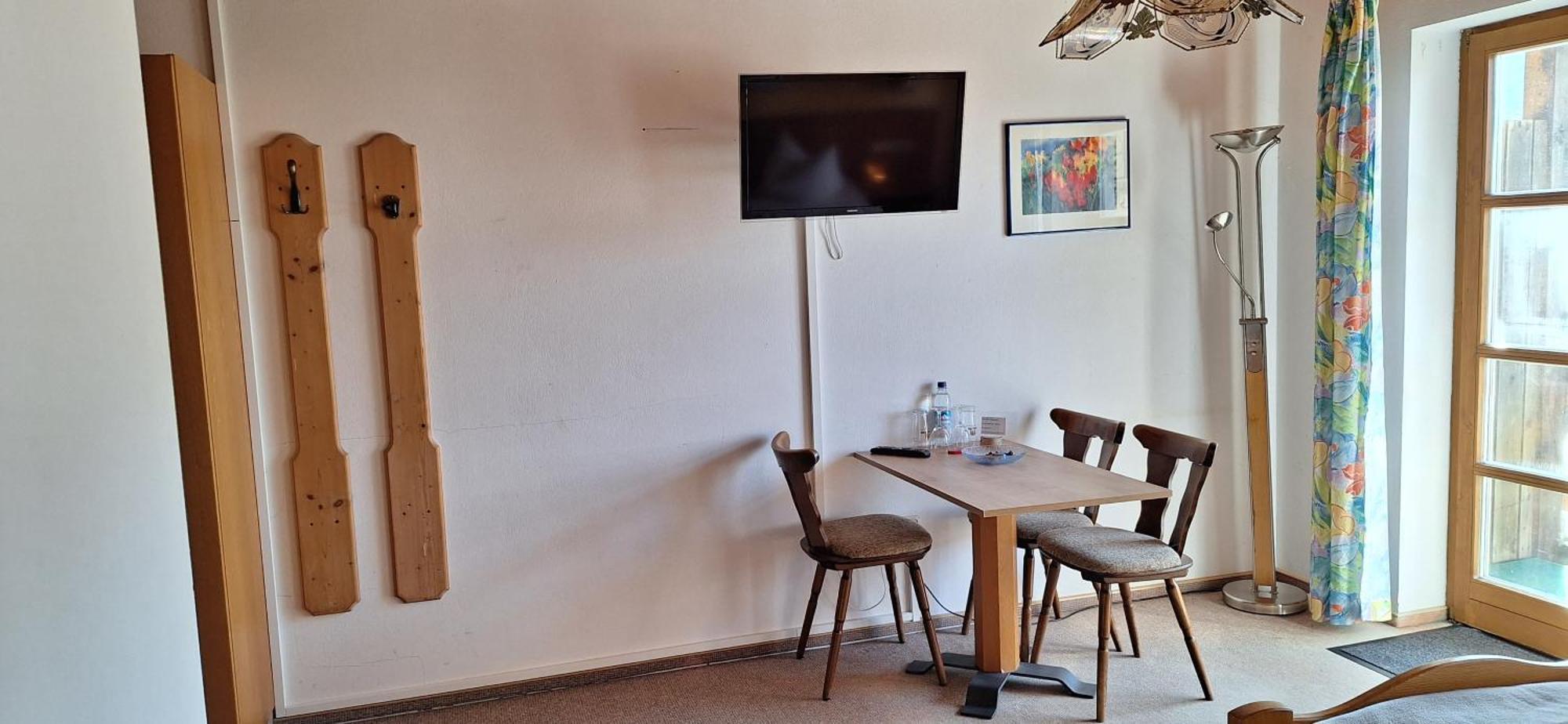 Waldgasthof - Hotel Schiederhof Wiesenfelden 部屋 写真